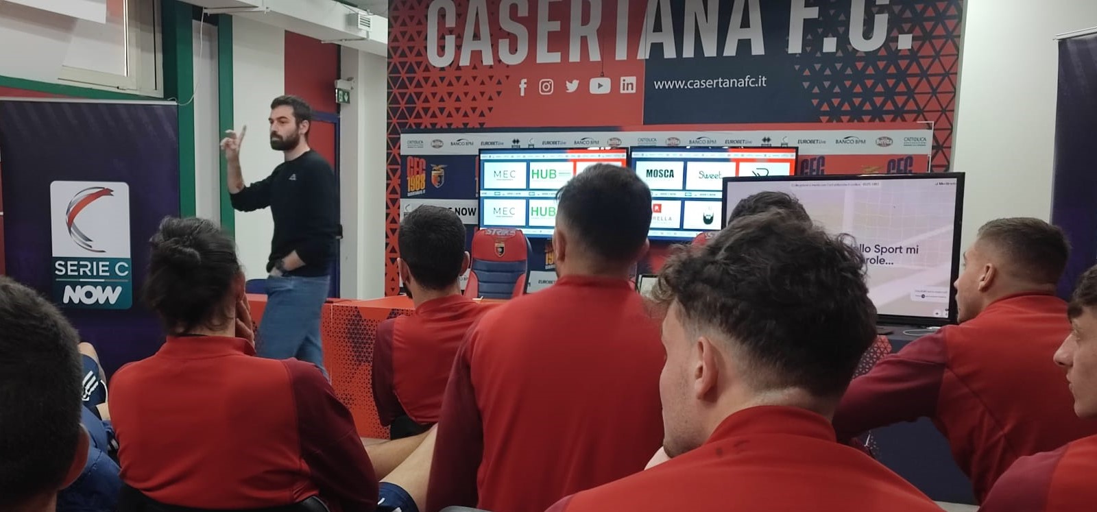 LA CASERTANA OSPITA “YOU’LL NEVER WALK ALONE”