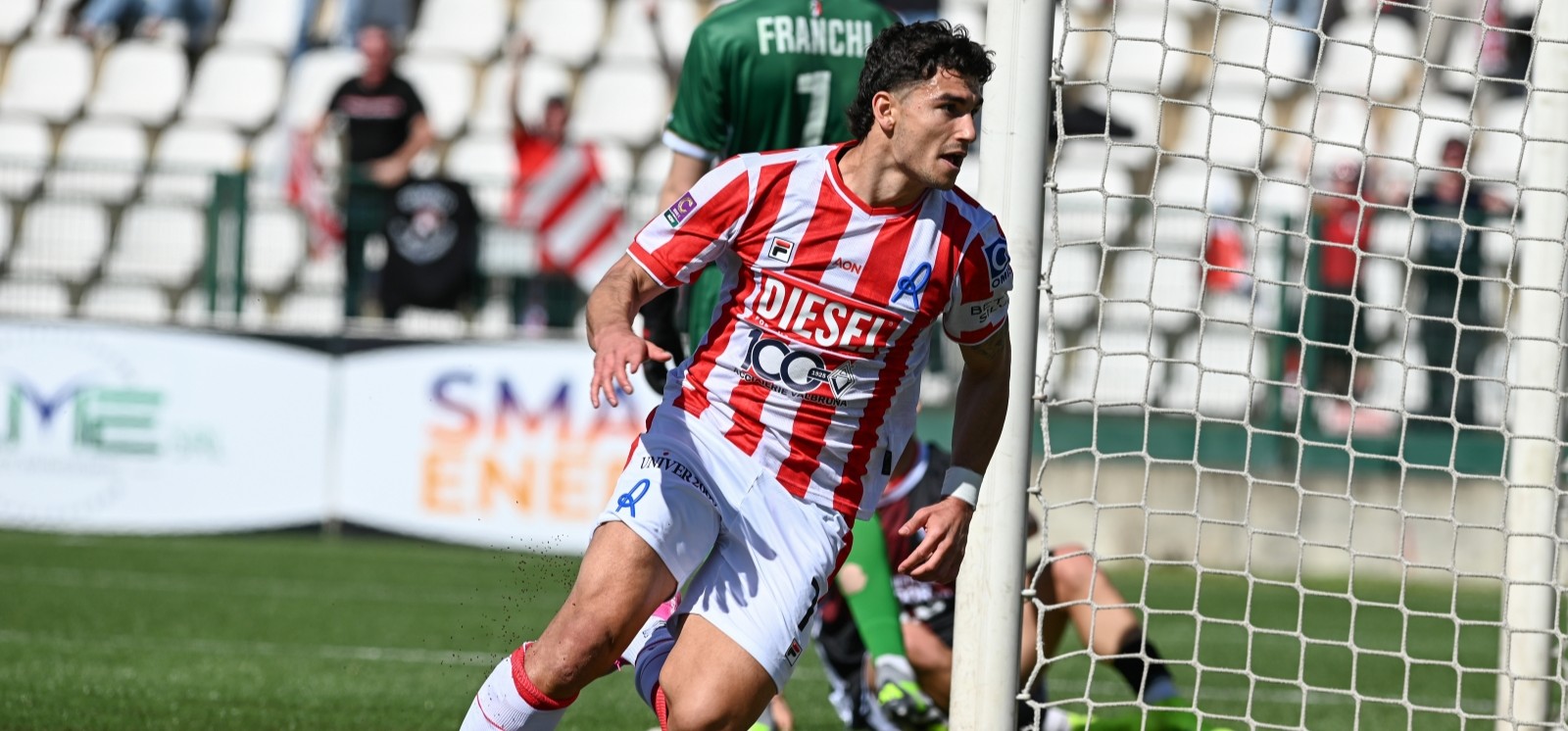 IL VICENZA PRENDE LA VETTA, L’AVELLINO VINCE IL DERBY