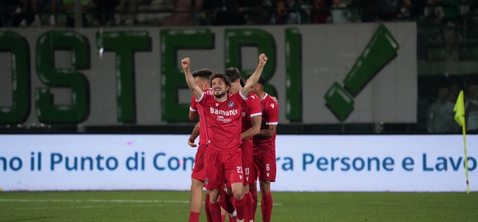 PLAYOFF NAZIONALI, AVANTI GIANA ERMINIO E VIS PESARO